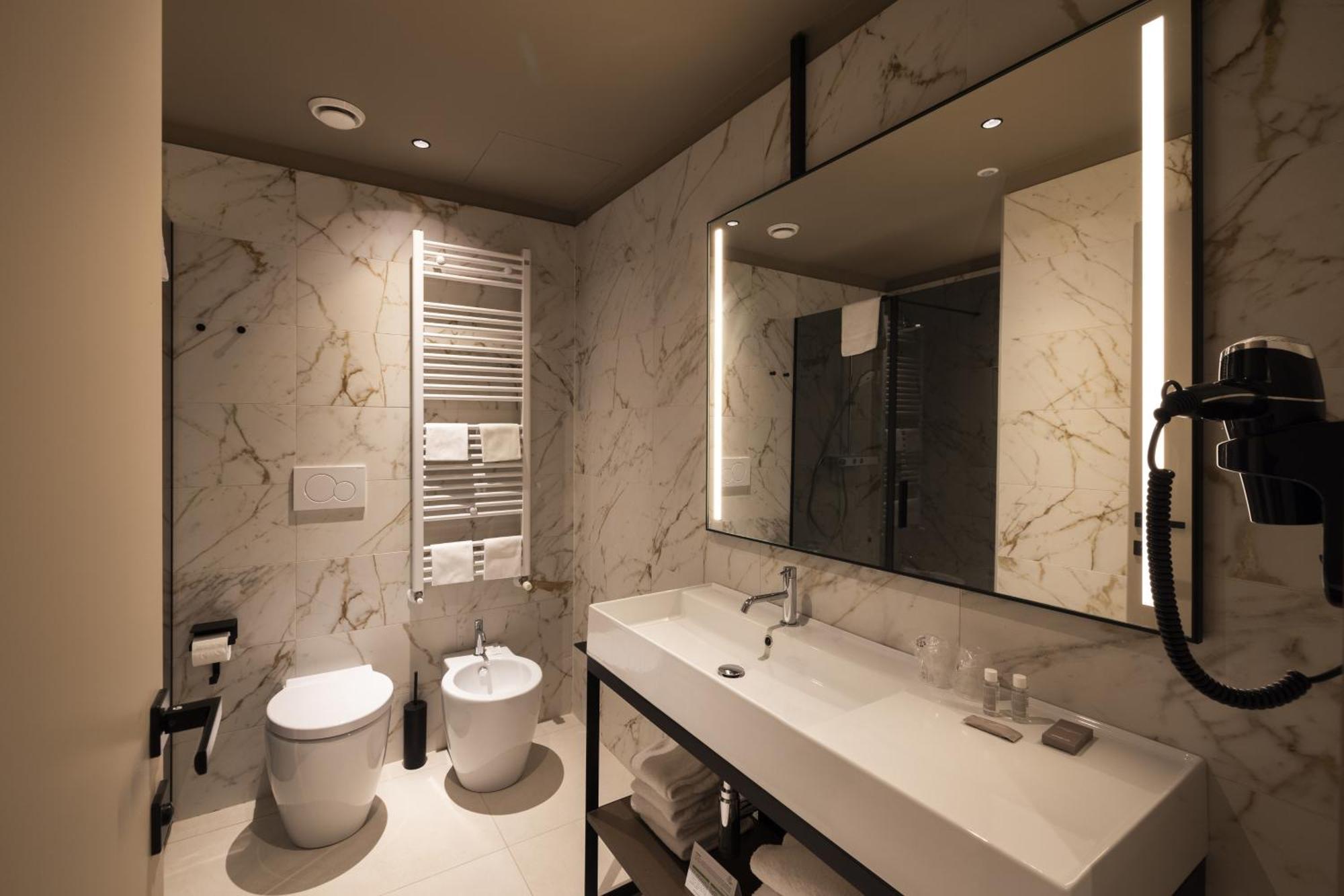 Joy 124 Hotel Milano Ngoại thất bức ảnh